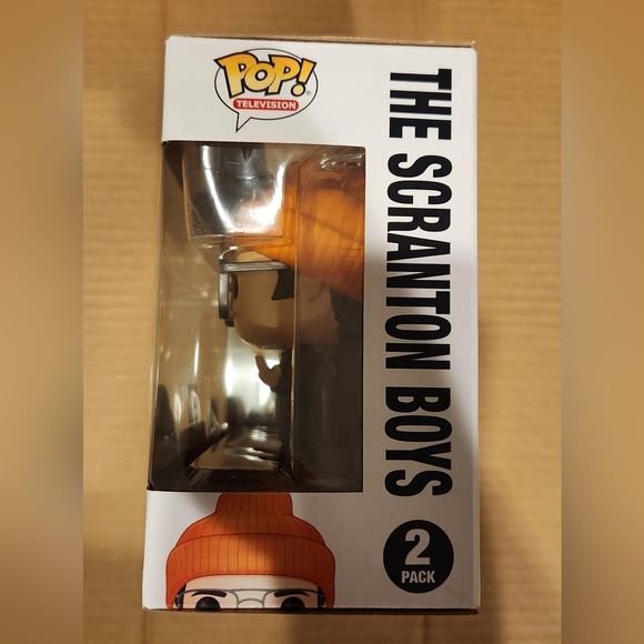 Funko Pop! The Office Scranton Boys - 2 Pack - Michael and Dwight FYE Exclusive - Picture 6 of 6